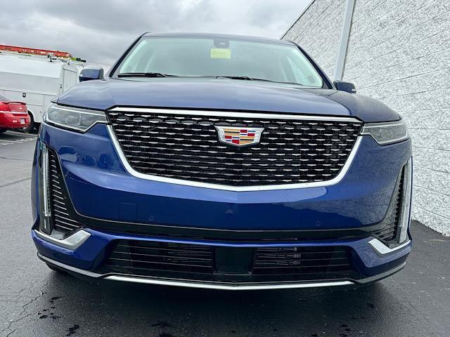 new 2025 Cadillac XT6 car, priced at $68,080