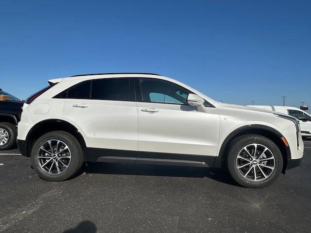 new 2025 Cadillac XT4 car, priced at $47,915