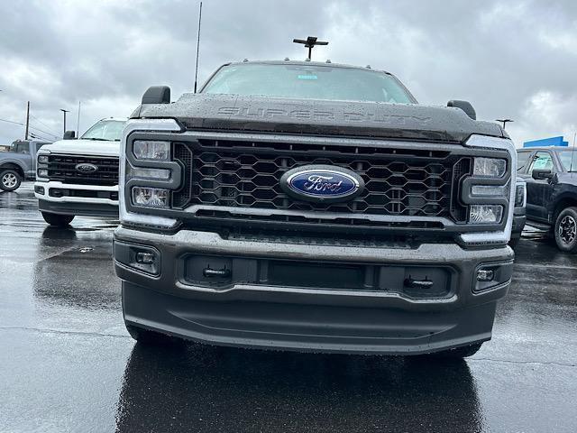 new 2024 Ford F-350 car, priced at $60,135