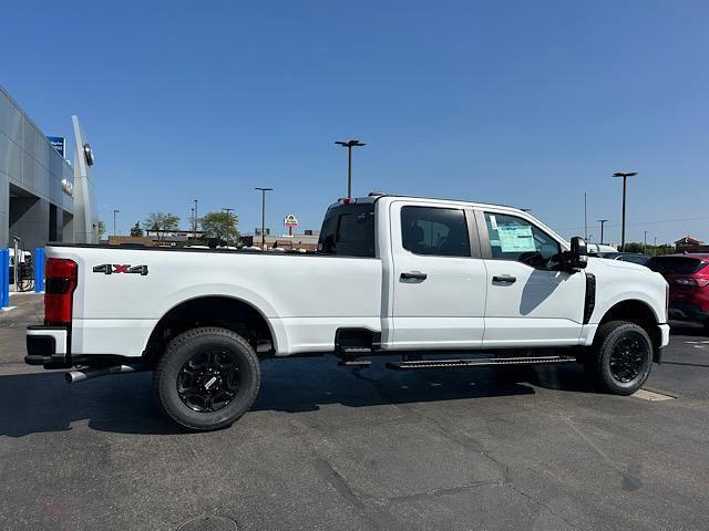 new 2024 Ford F-350 car, priced at $61,420