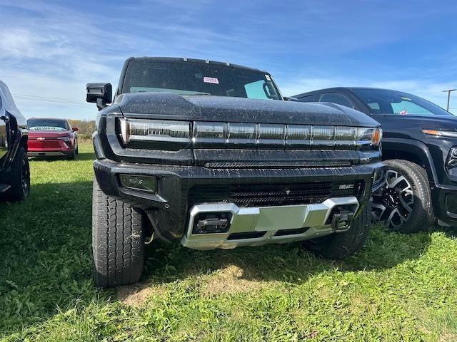 new 2025 GMC HUMMER EV Pickup car, priced at $103,899