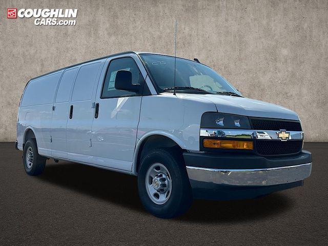 new 2025 Chevrolet Express 3500 car, priced at $56,477