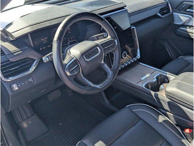 used 2025 GMC Acadia car, priced at $54,998