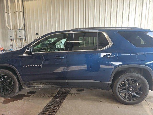used 2023 Chevrolet Traverse car, priced at $31,399