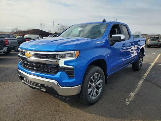 new 2025 Chevrolet Silverado 1500 car, priced at $49,321