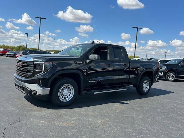 new 2024 GMC Sierra 1500 car, priced at $40,242