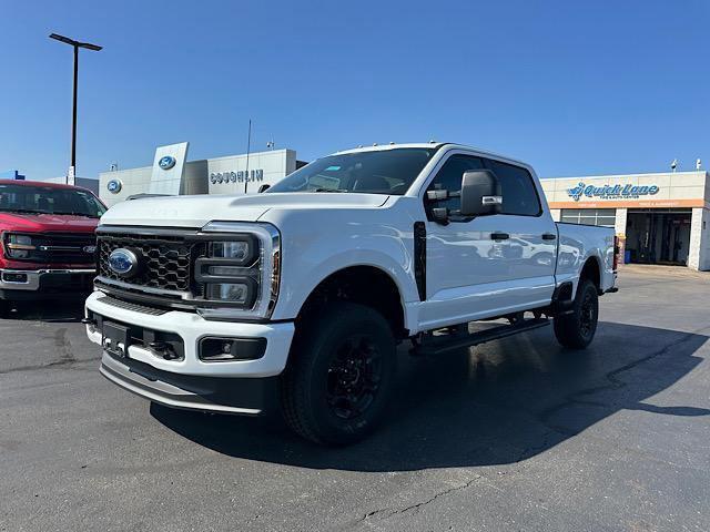 new 2024 Ford F-350 car, priced at $61,225