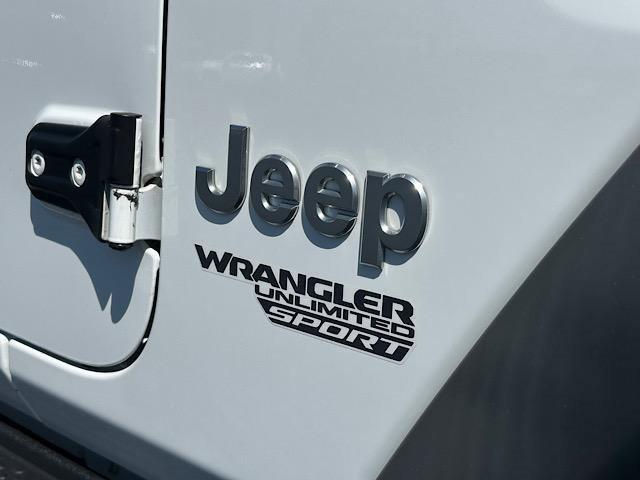 used 2018 Jeep Wrangler Unlimited car, priced at $22,899