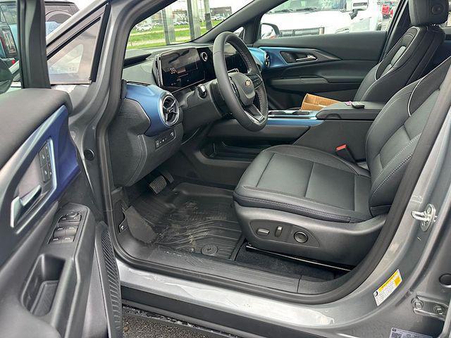 new 2025 Chevrolet Equinox EV car, priced at $48,804