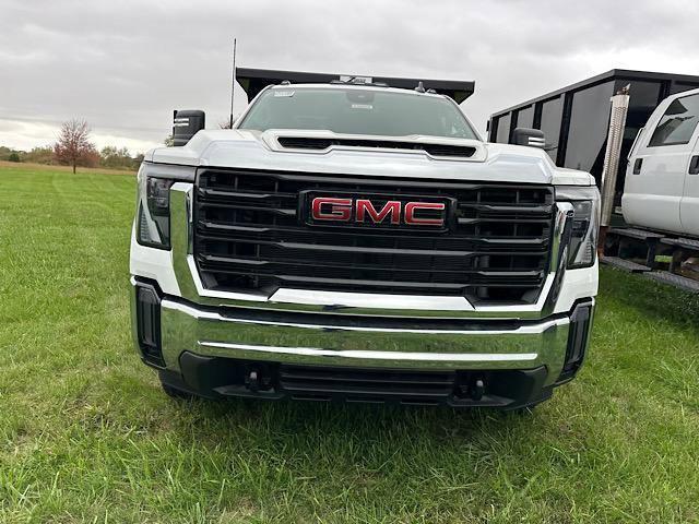 new 2024 GMC Sierra 3500 car, priced at $68,483