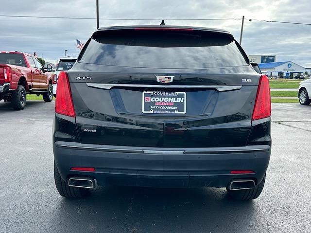 used 2019 Cadillac XT5 car, priced at $24,999