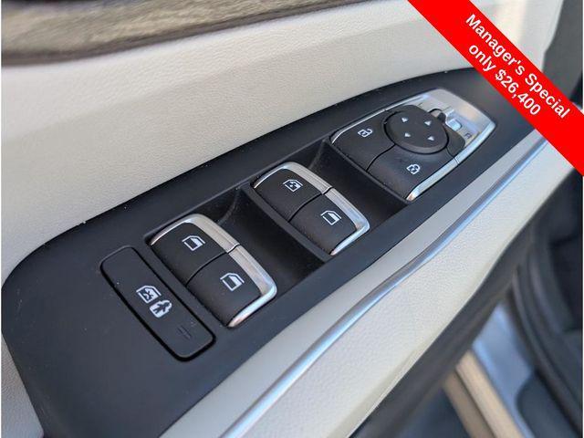 used 2023 Kia Sorento car, priced at $26,400