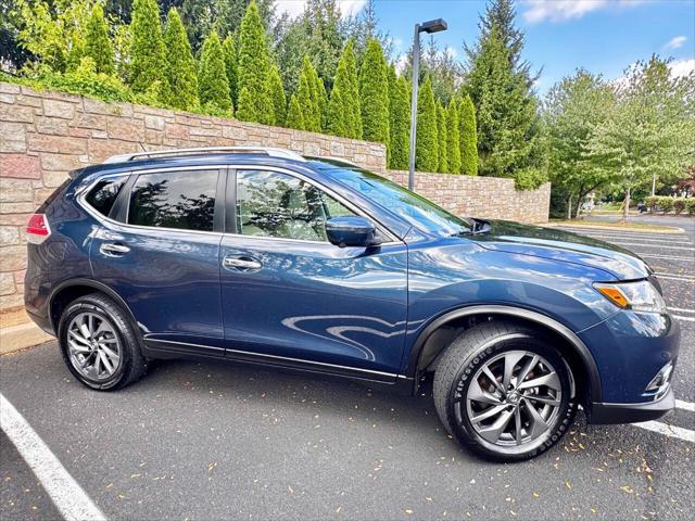 used 2016 Nissan Rogue car, priced at $11,900