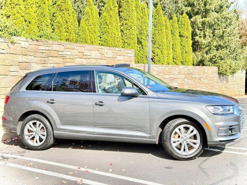 used 2017 Audi Q7 car, priced at $16,999