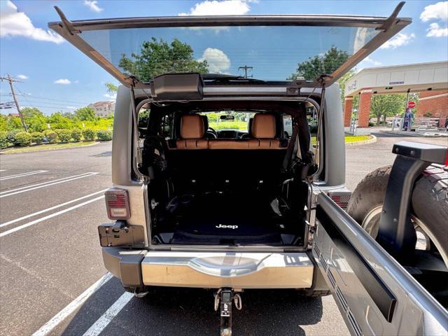 used 2015 Jeep Wrangler Unlimited car, priced at $18,900