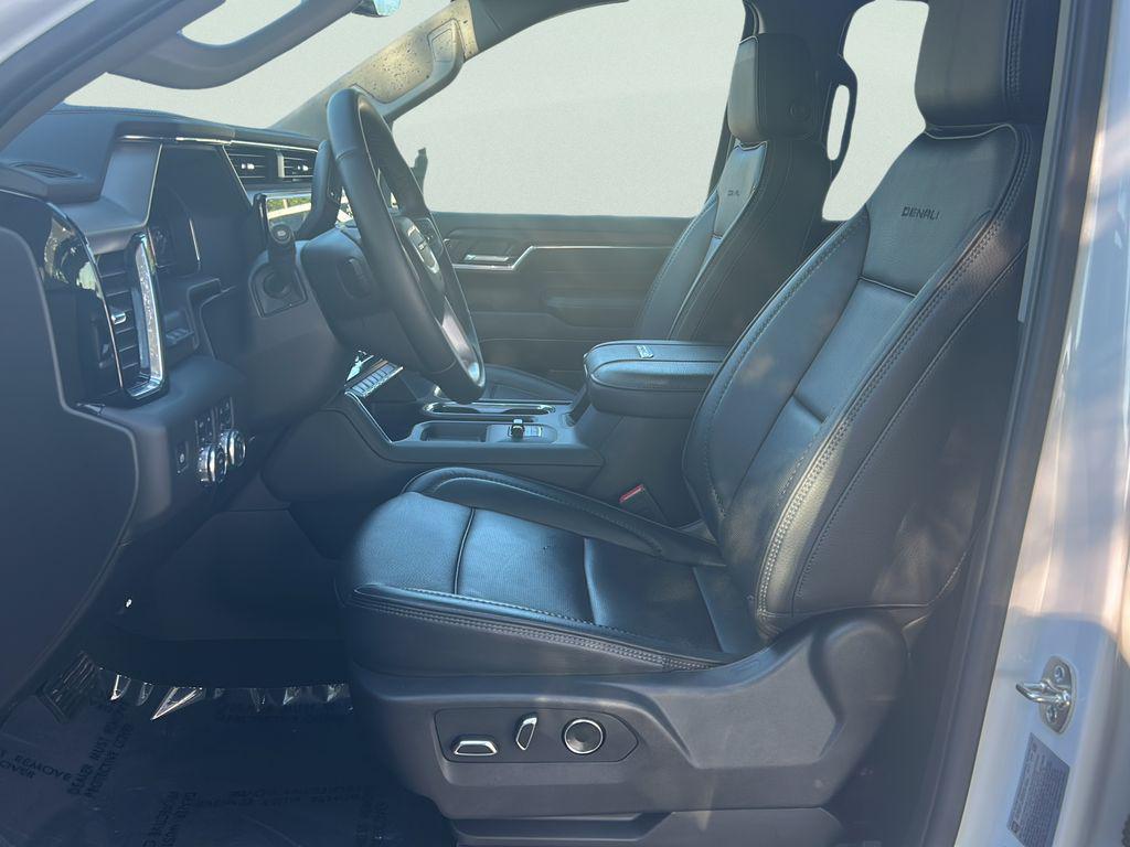 used 2025 GMC Sierra 3500 car, priced at $85,622