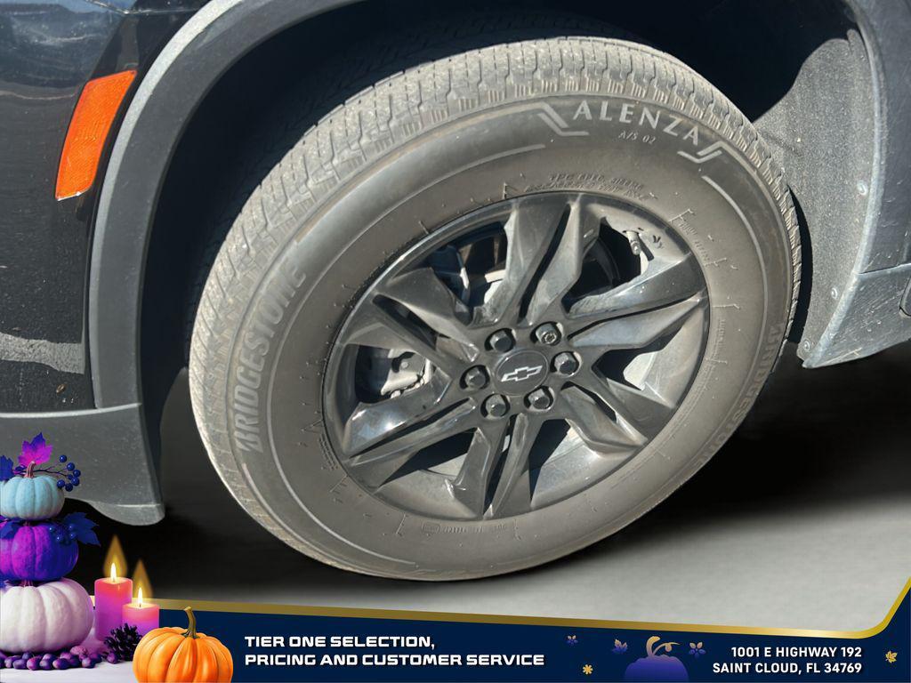 used 2023 Chevrolet Traverse car, priced at $29,775