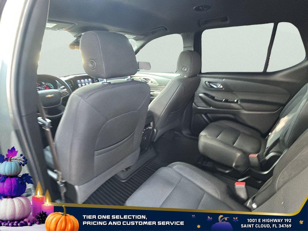used 2023 Chevrolet Traverse car, priced at $29,498