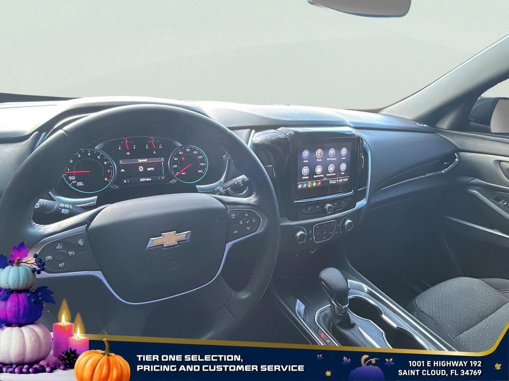 used 2023 Chevrolet Traverse car, priced at $29,498