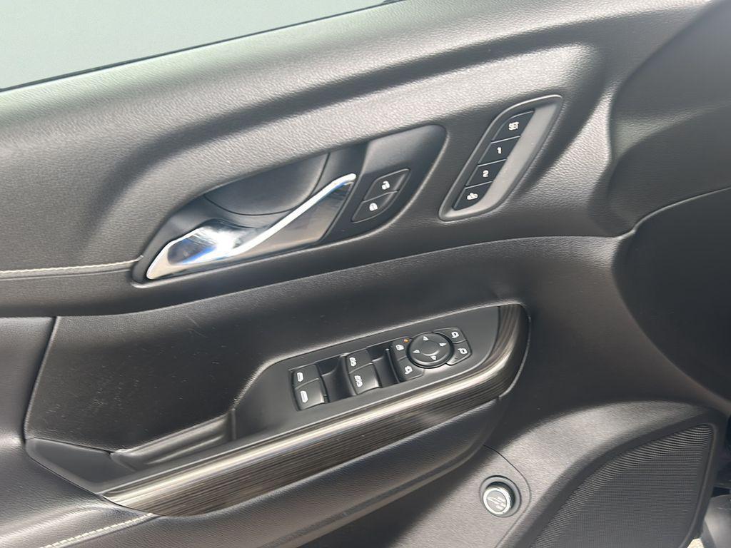 used 2021 GMC Acadia car, priced at $24,999