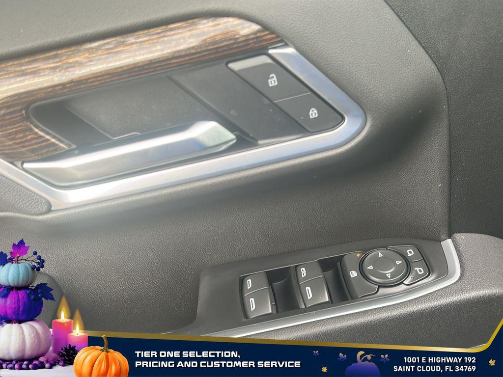 used 2025 GMC Sierra 1500 car, priced at $36,900