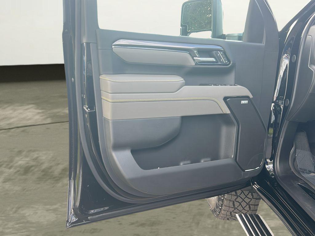 new 2026 Chevrolet Silverado 2500 car, priced at $91,760