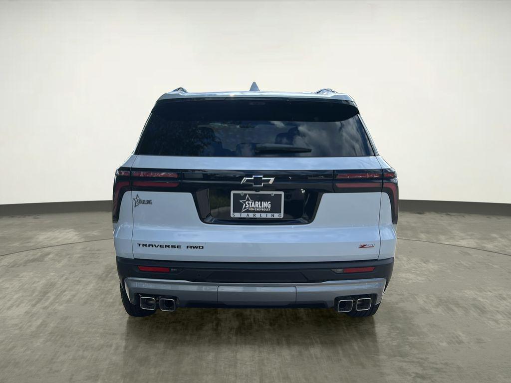 new 2026 Chevrolet Traverse car, priced at $57,375