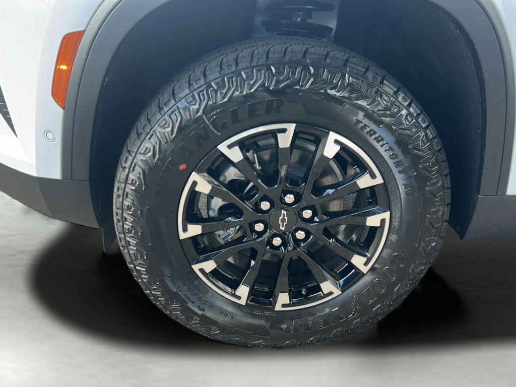 new 2026 Chevrolet Traverse car, priced at $57,375