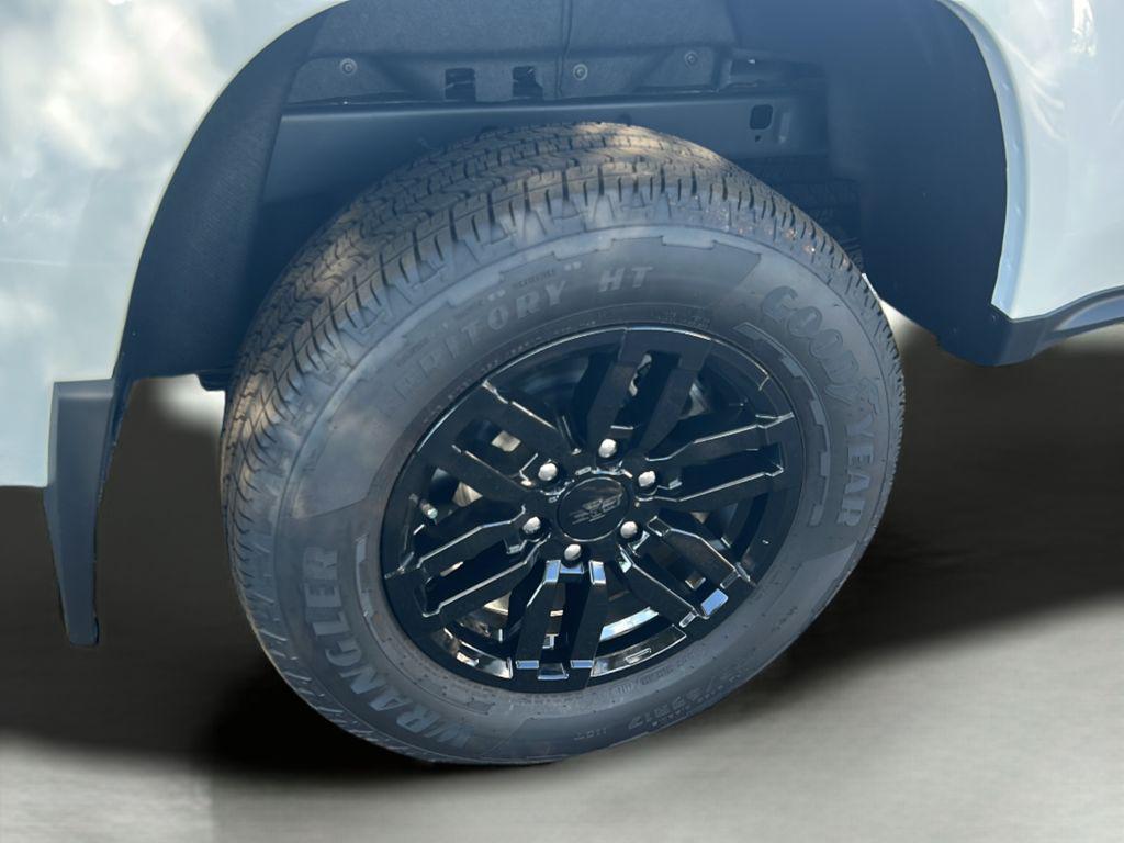 new 2025 Chevrolet Colorado car, priced at $37,395