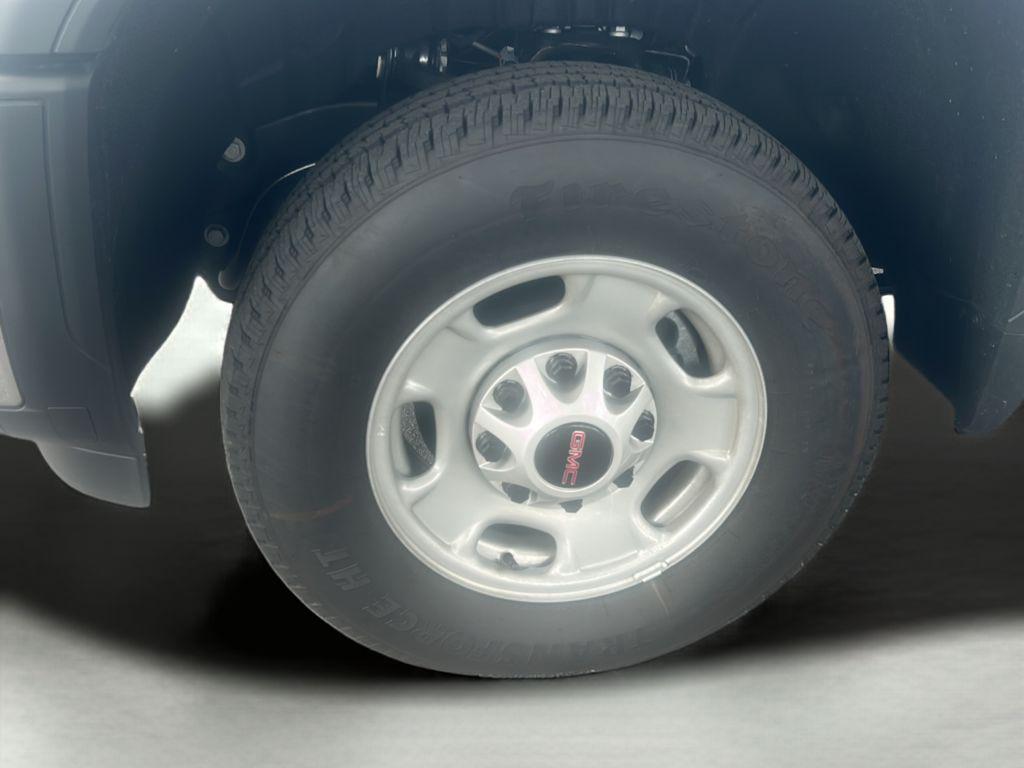 used 2025 GMC Sierra 2500 car, priced at $51,662