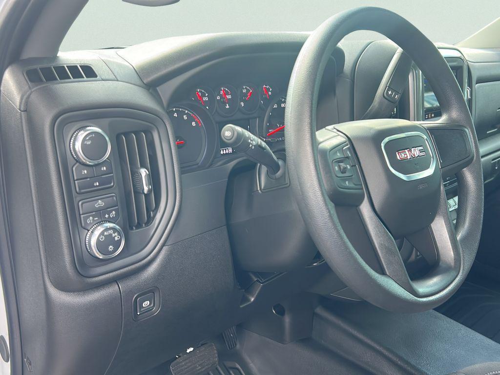 used 2025 GMC Sierra 2500 car, priced at $51,662