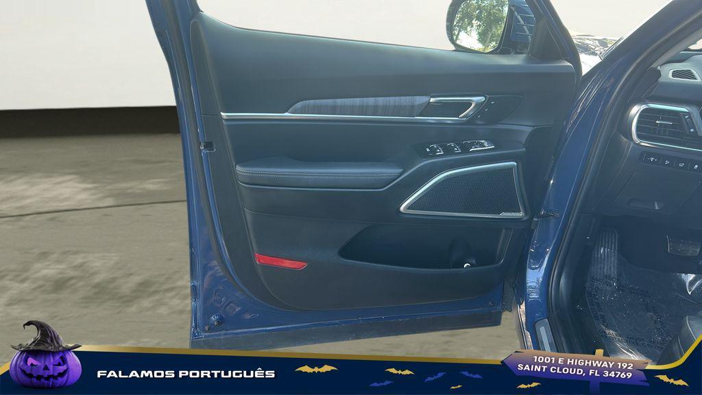 used 2023 Kia Telluride car, priced at $31,900