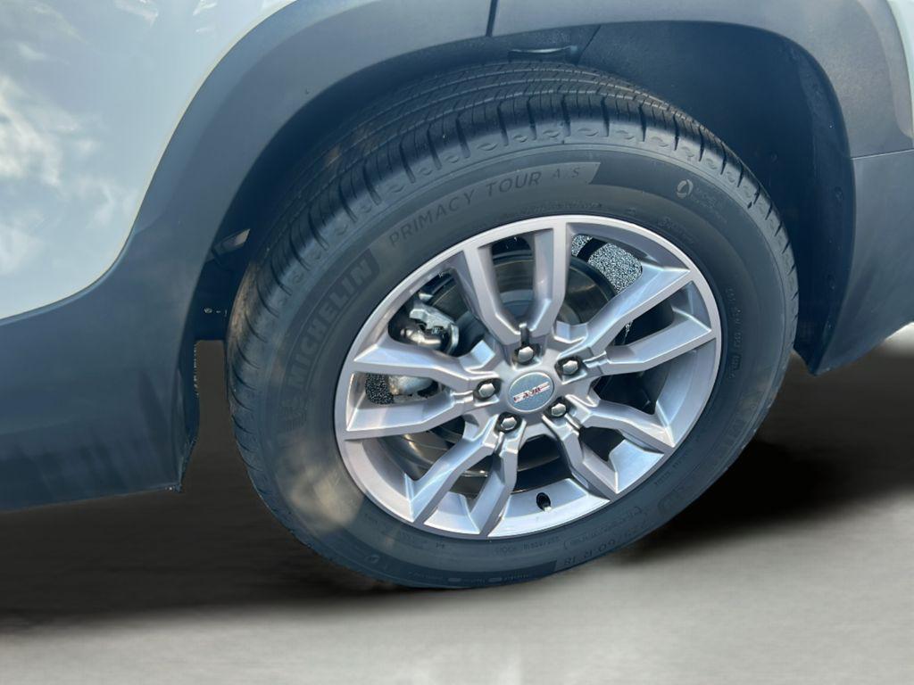 used 2023 GMC Terrain car, priced at $23,955