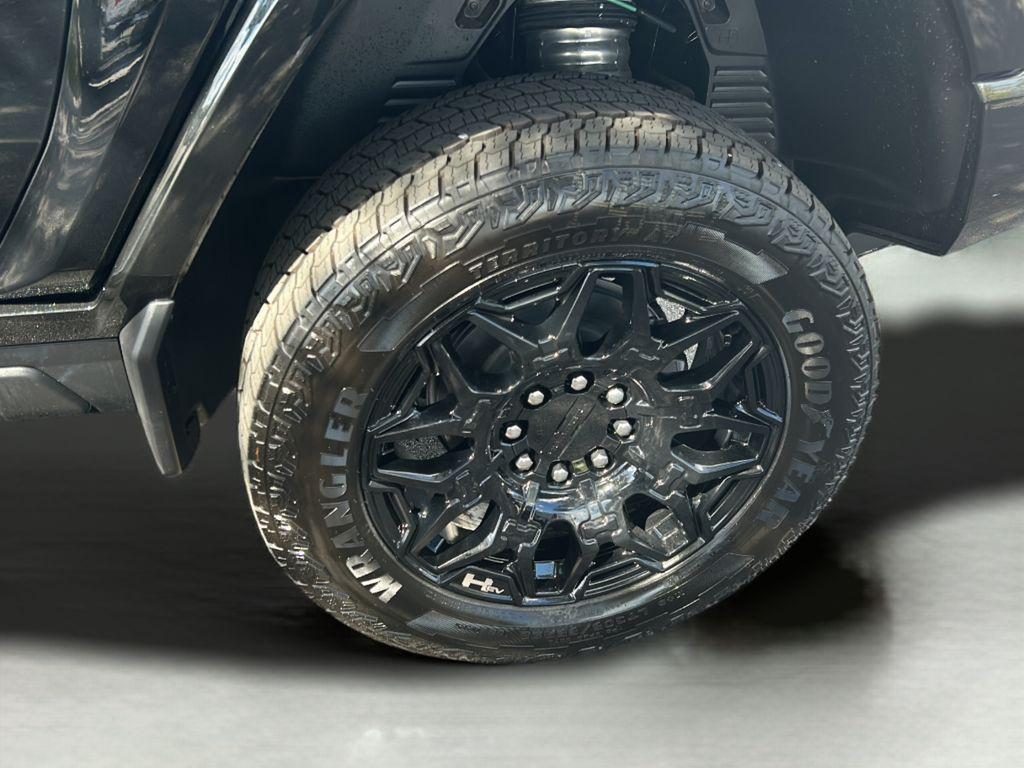 new 2026 GMC HUMMER EV SUV car, priced at $97,126