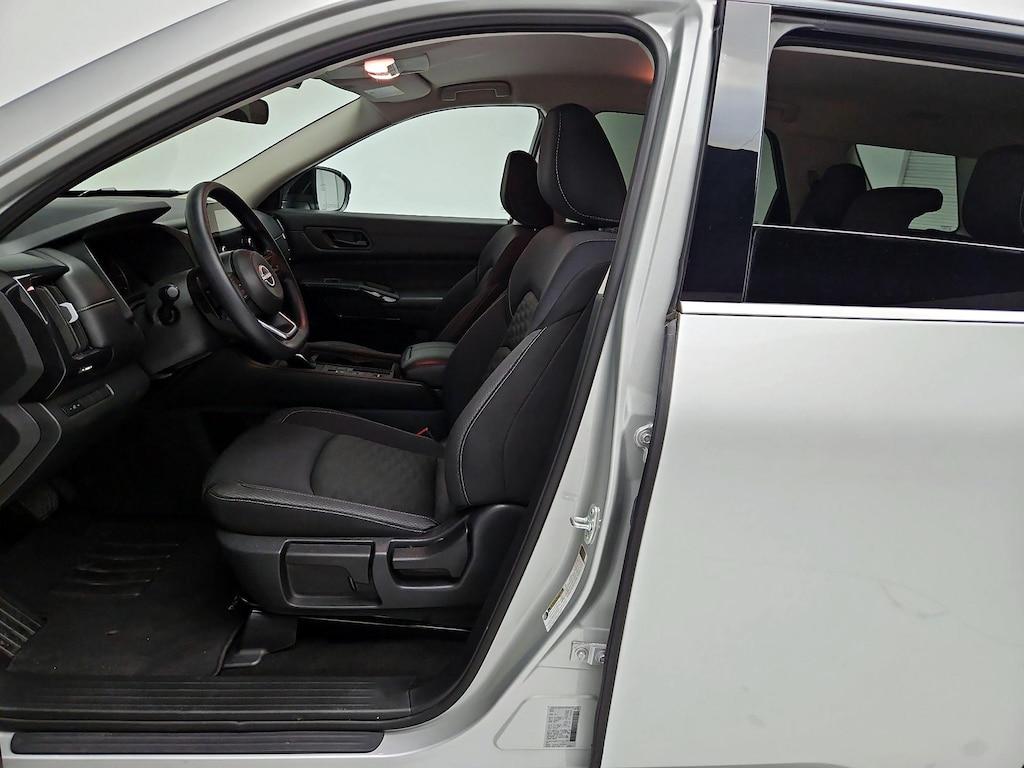 used 2024 Nissan Pathfinder car, priced at $32,998