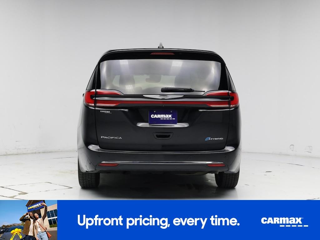 used 2022 Chrysler Pacifica Hybrid car, priced at $25,998