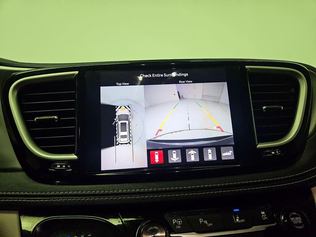 used 2022 Chrysler Pacifica Hybrid car, priced at $25,998