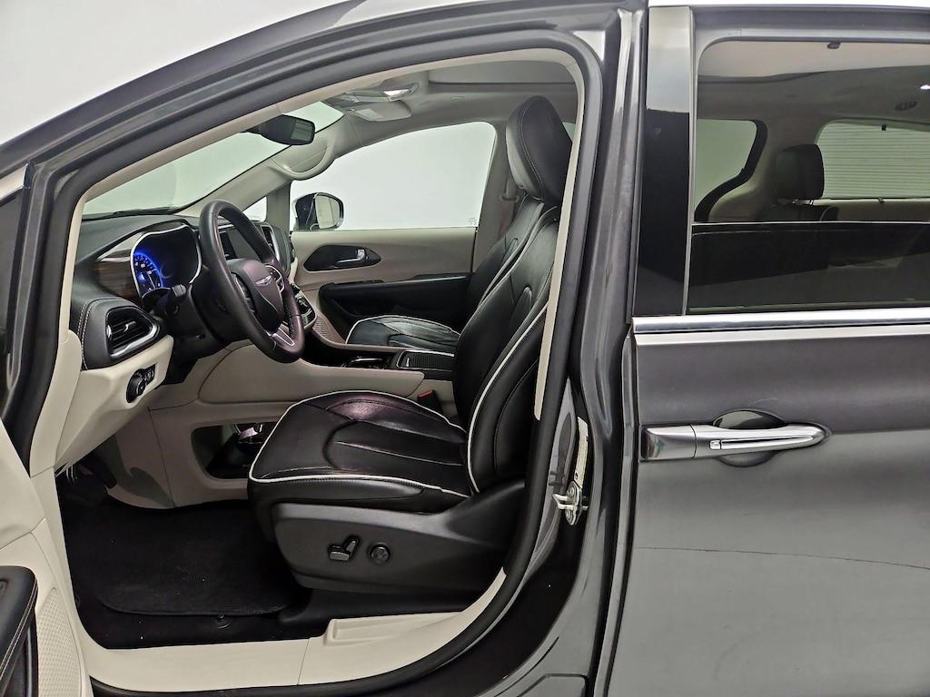 used 2023 Chrysler Pacifica car, priced at $29,998