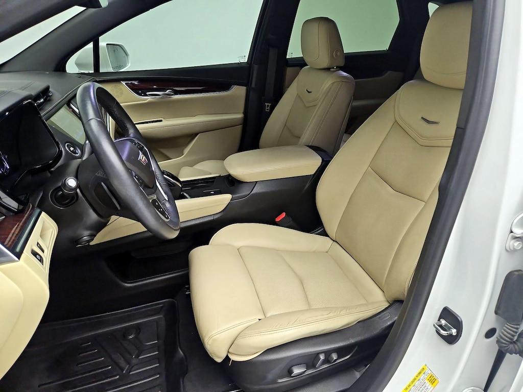 used 2017 Cadillac XT5 car, priced at $20,998