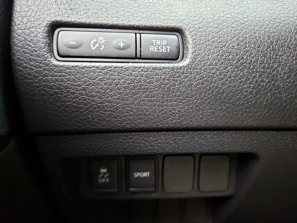 used 2014 Nissan Rogue car, priced at $12,998
