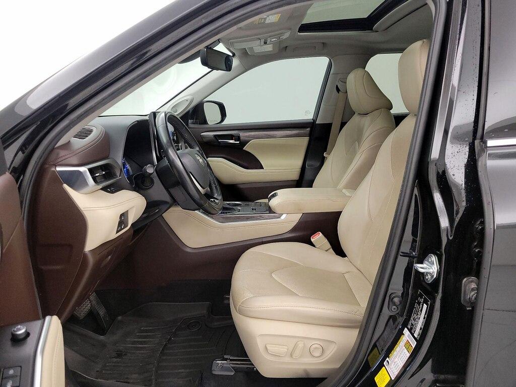 used 2022 Toyota Highlander Hybrid car, priced at $37,998