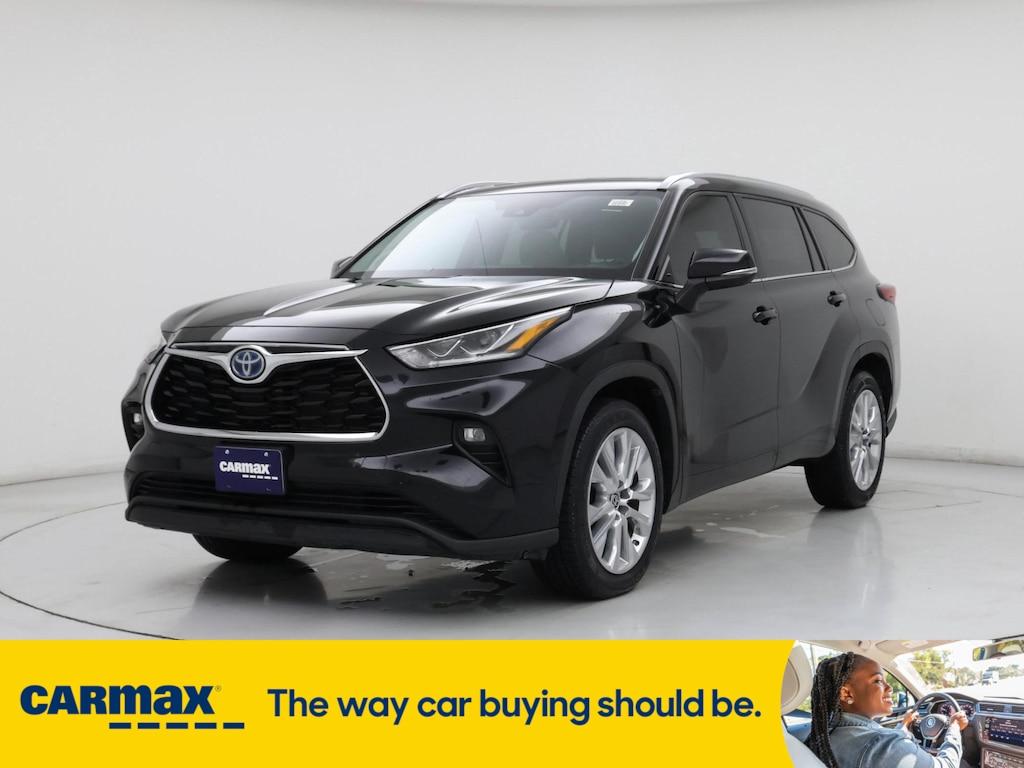 used 2022 Toyota Highlander Hybrid car, priced at $37,998
