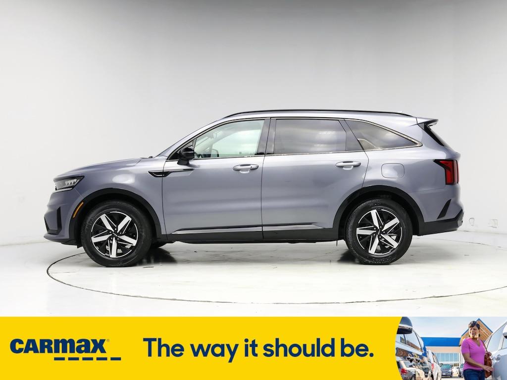 used 2022 Kia Sorento car, priced at $30,998
