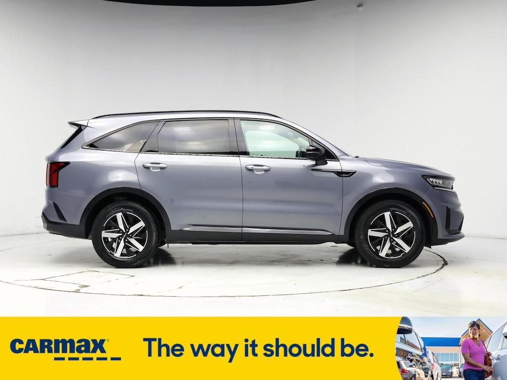 used 2022 Kia Sorento car, priced at $30,998