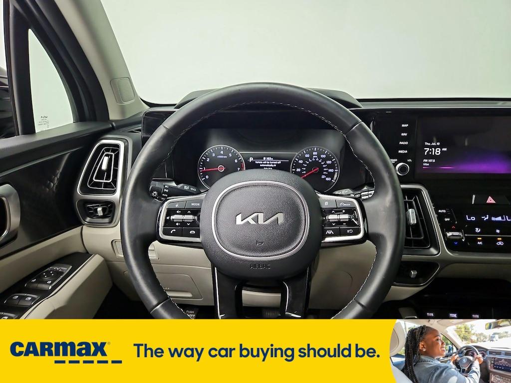 used 2022 Kia Sorento car, priced at $30,998