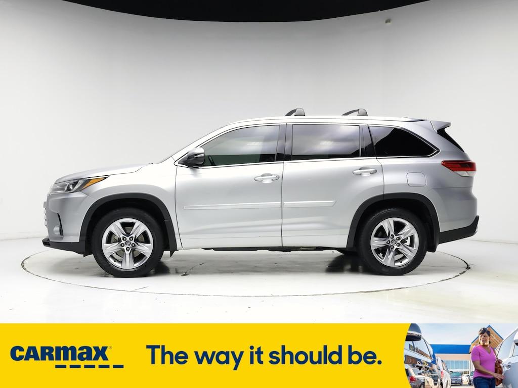 used 2018 Toyota Highlander car, priced at $26,998