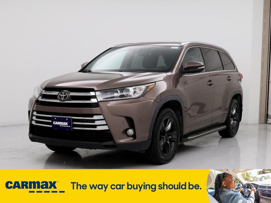 used 2018 Toyota Highlander car, priced at $27,998