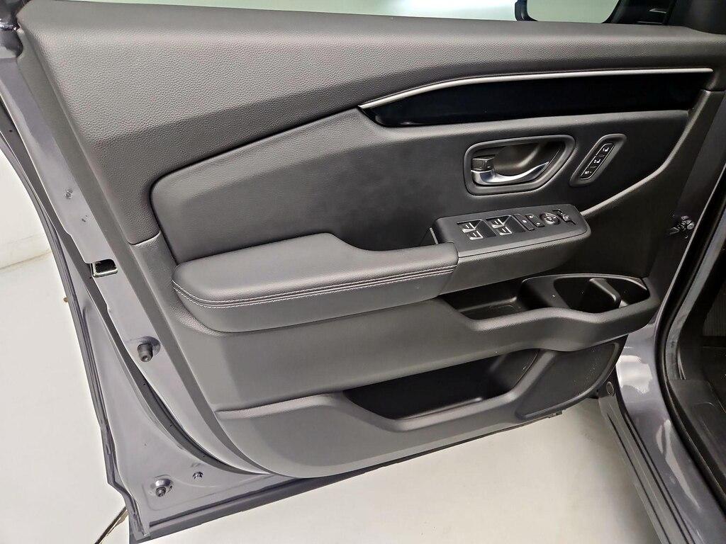 used 2024 Honda Pilot car, priced at $37,998