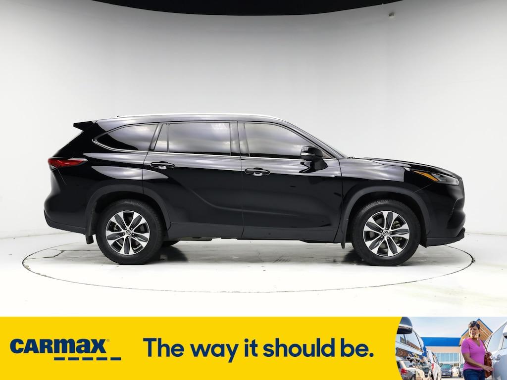 used 2020 Toyota Highlander car, priced at $22,998