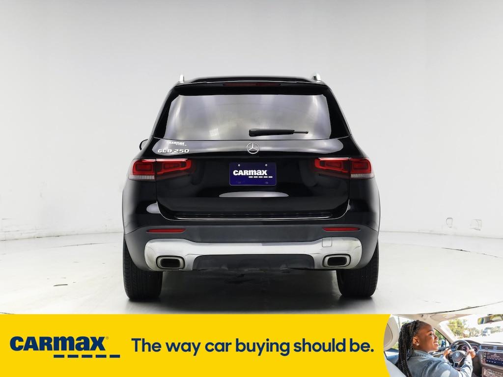 used 2022 Mercedes-Benz GLB 250 car, priced at $28,998